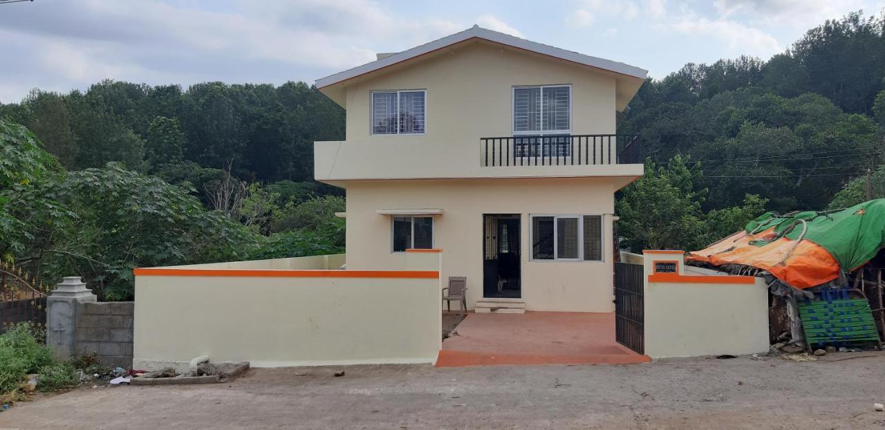 Bamboo Private Homestay Йеркод Экстерьер фото